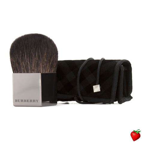 burberry hair brush